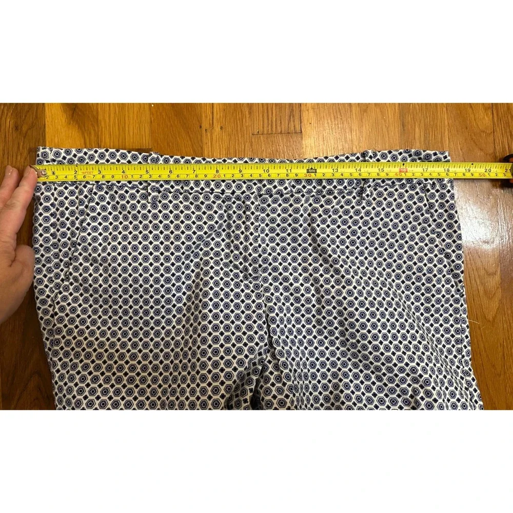 Darjoni Navy White Geometric Medallion Ankle Pants Womens 14 Cotton Stretch